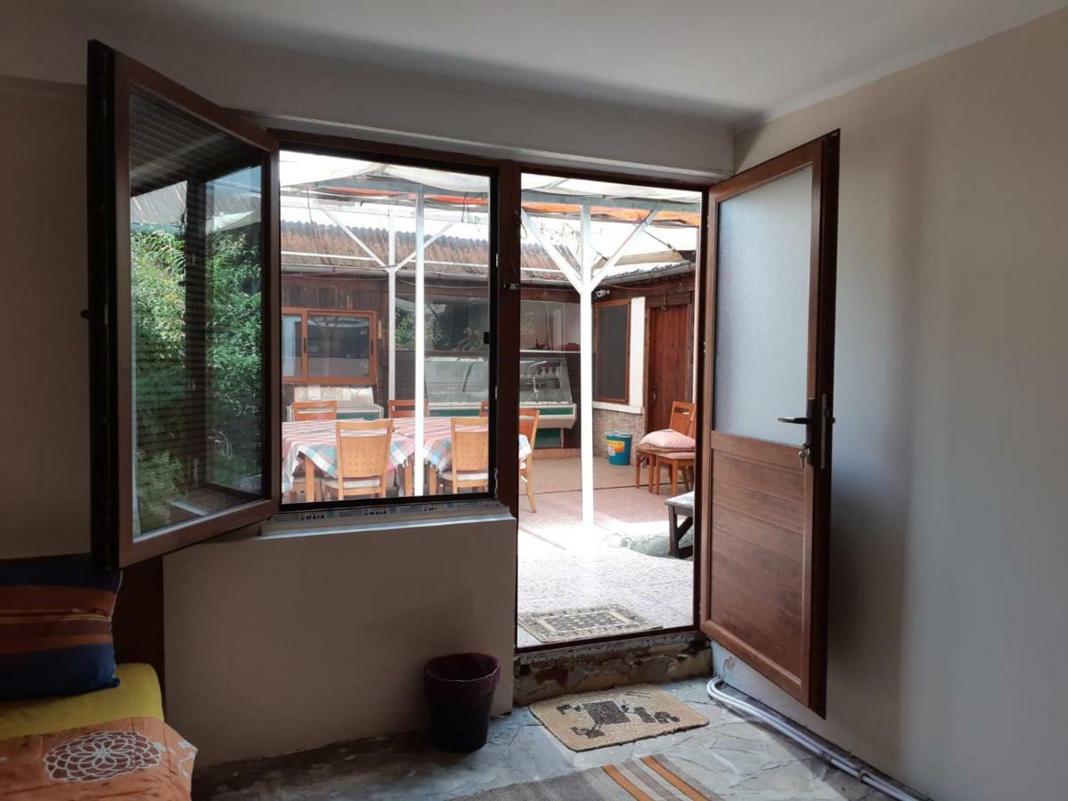 Byala Kista Apart Isperikh Exterior foto
